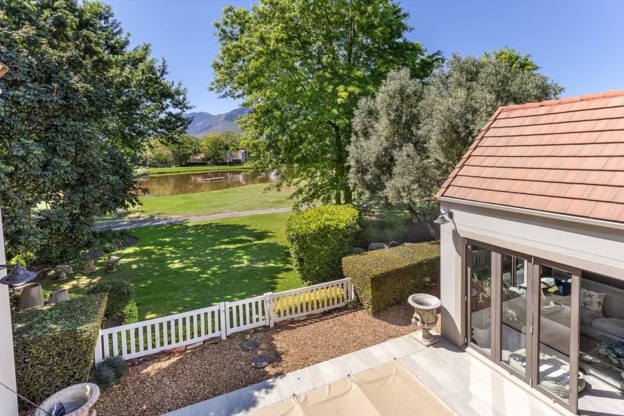 To Let 5 Bedroom Property for Rent in Boschenmeer Golf Country Estate Western Cape